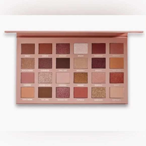 NWT CIATE LONDON Brazilian Glow
Eyeshadow Palette - Picture 5 of 6